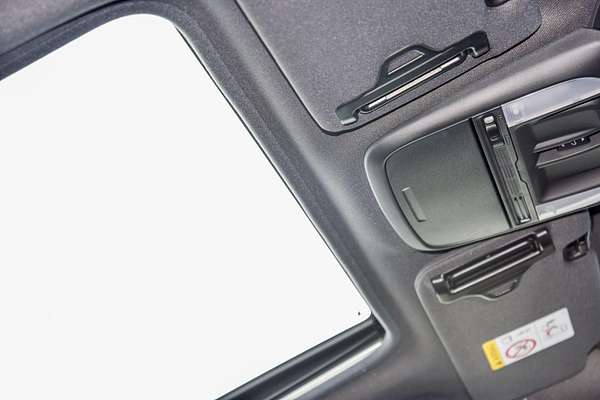 2025 Subaru Forester Hybrid Touring S6