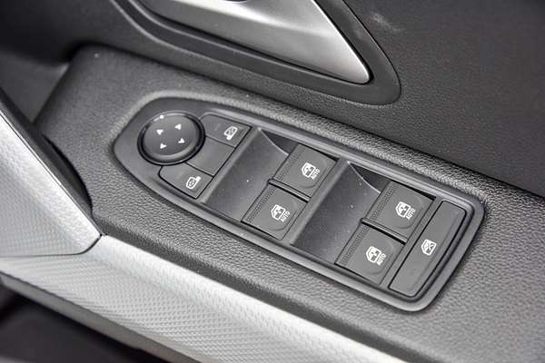 2025 Renault Duster Evolution X1311