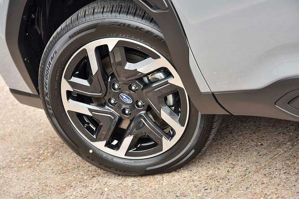 2025 Subaru Forester Hybrid S6