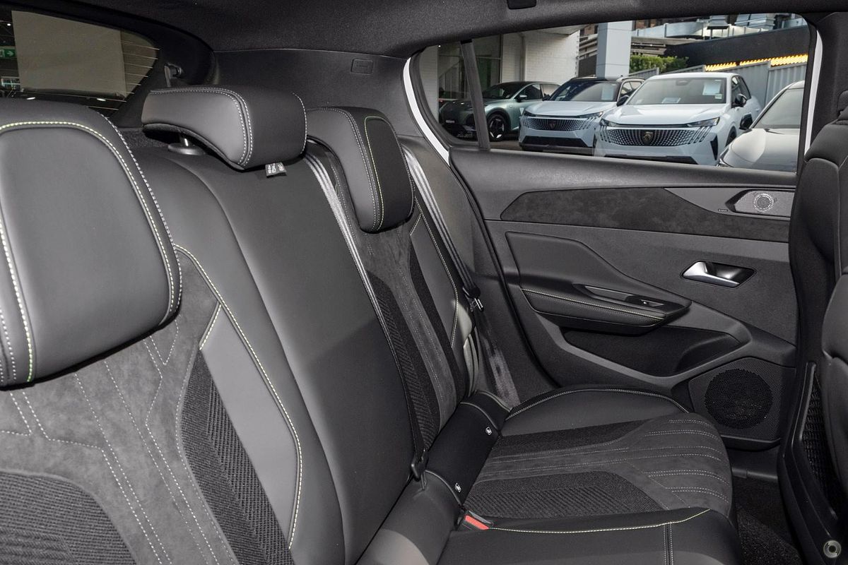 2025 Peugeot 308 GT Hybrid P51