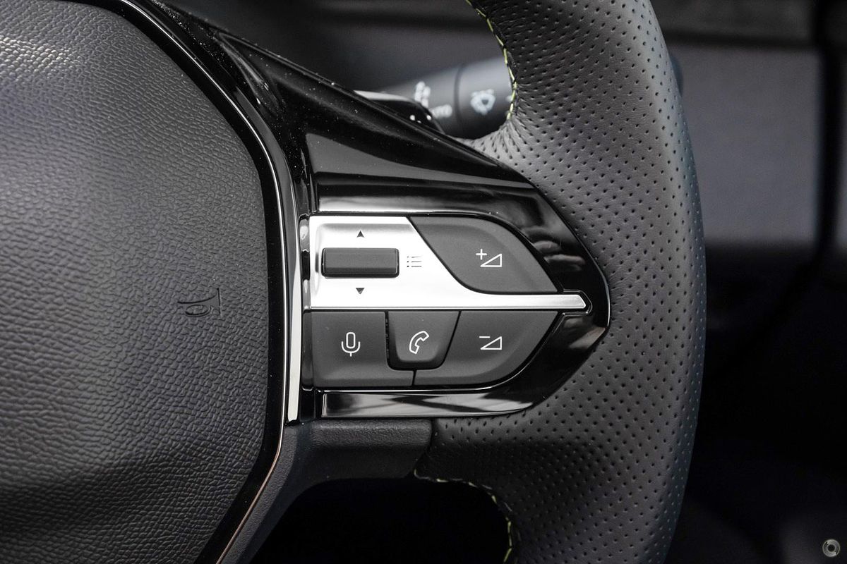2025 Peugeot 308 GT Hybrid P51