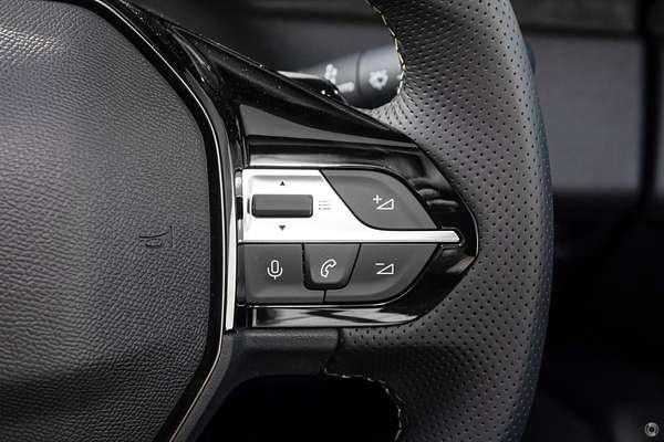 2025 Peugeot 308 GT Hybrid P51