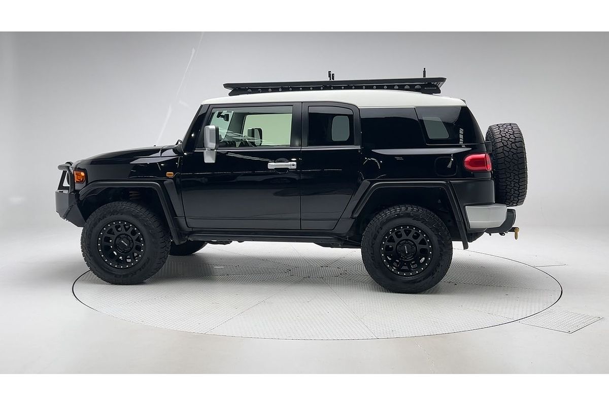 2016 Toyota FJ Cruiser GSJ15R