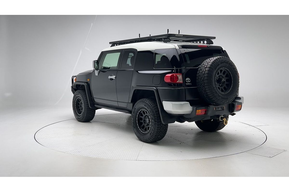 2016 Toyota FJ Cruiser GSJ15R
