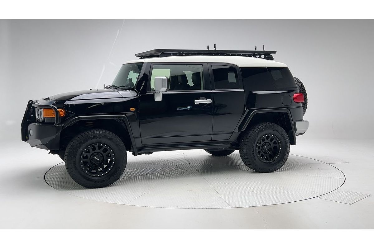 2016 Toyota FJ Cruiser GSJ15R