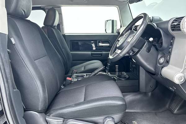 2016 Toyota FJ Cruiser GSJ15R