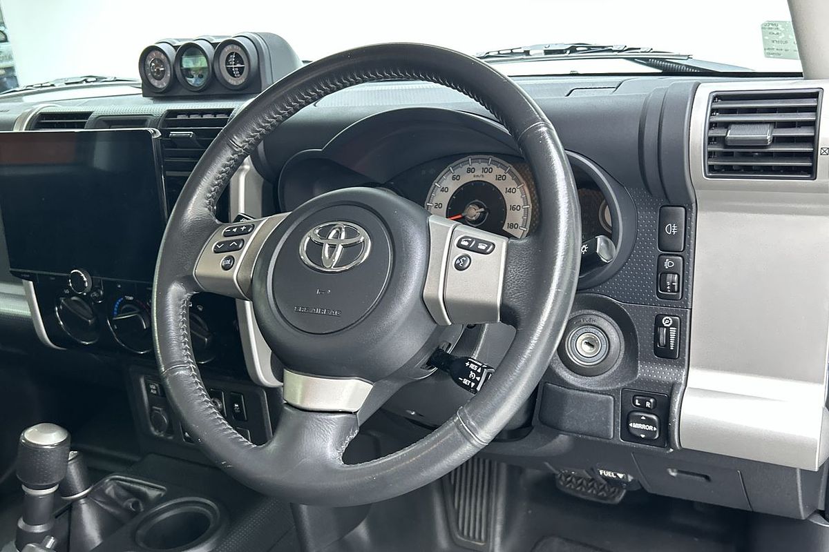2016 Toyota FJ Cruiser GSJ15R