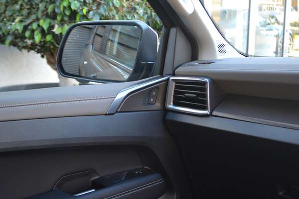 2025 Volkswagen Amarok TDI600 Style NF 4X4