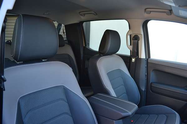 2025 Volkswagen Amarok TDI600 Style NF 4X4