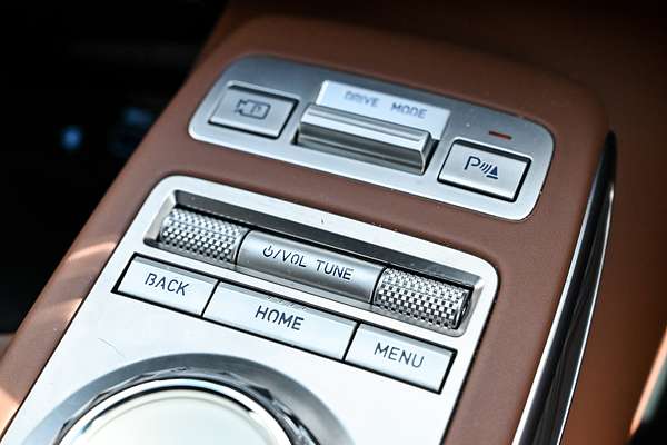 2023 Genesis GV70 2.5T JK.V2