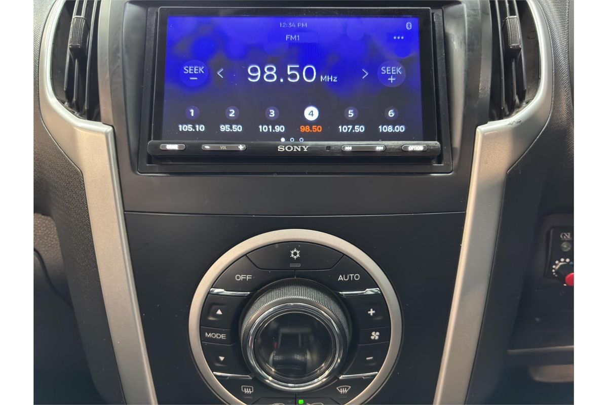 2014 Isuzu MU-X LS-U
