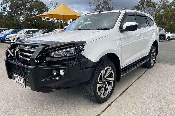 2022 Isuzu MU-X LS-T