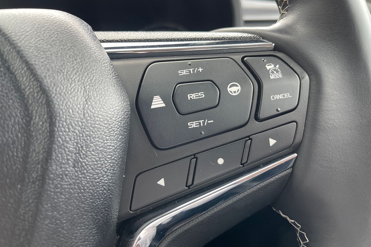 2022 Isuzu MU-X LS-T