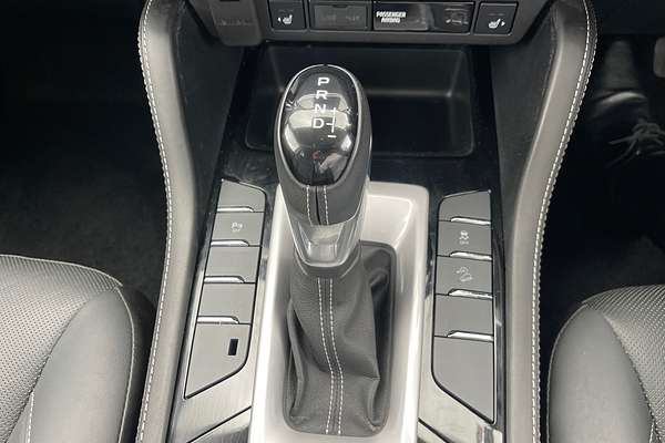 2022 Isuzu MU-X LS-T