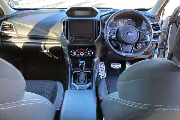2020 Subaru Forester 2.5i Premium S5