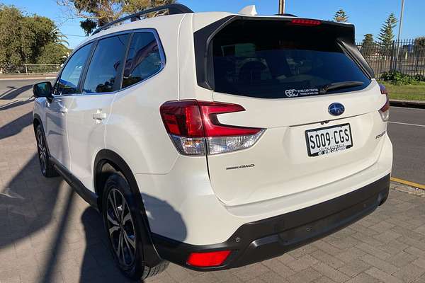 2020 Subaru Forester 2.5i Premium S5