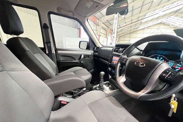 2022 Mahindra PIK-UP S11 4X4