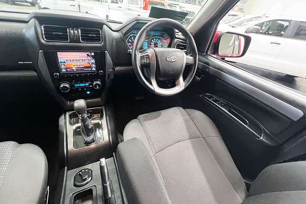 2022 Mahindra PIK-UP S11 4X4
