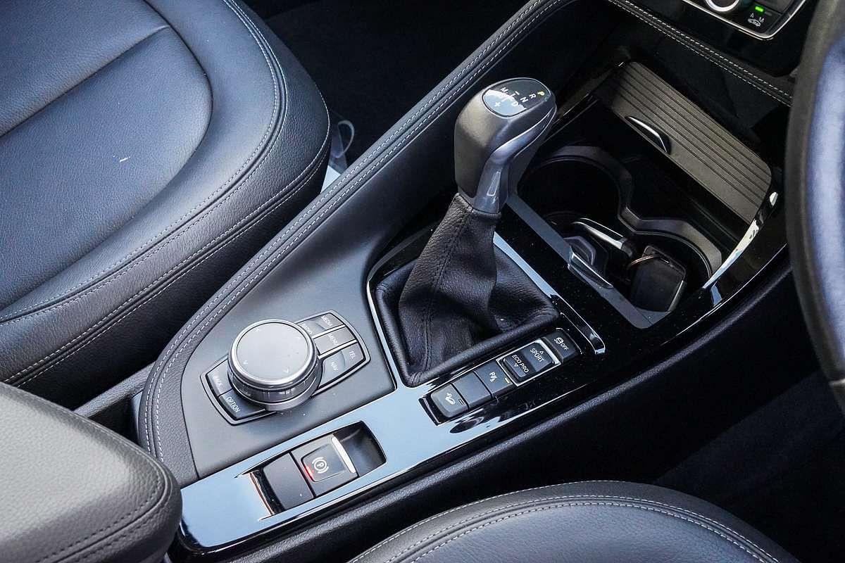 2017 BMW X1 xDrive25i F48