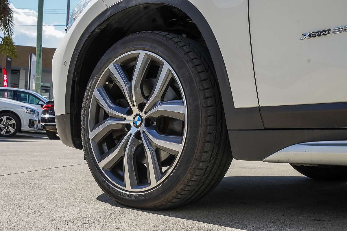 2017 BMW X1 xDrive25i F48