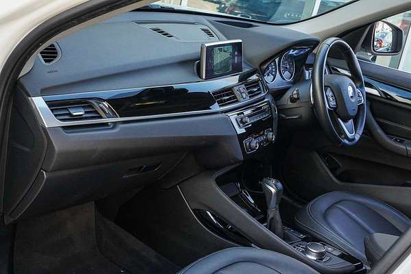 2017 BMW X1 xDrive25i F48