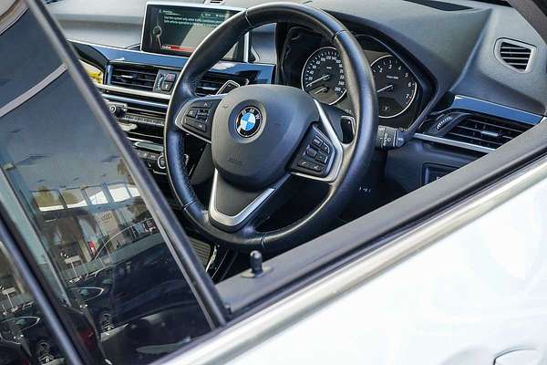 2017 BMW X1 xDrive25i F48