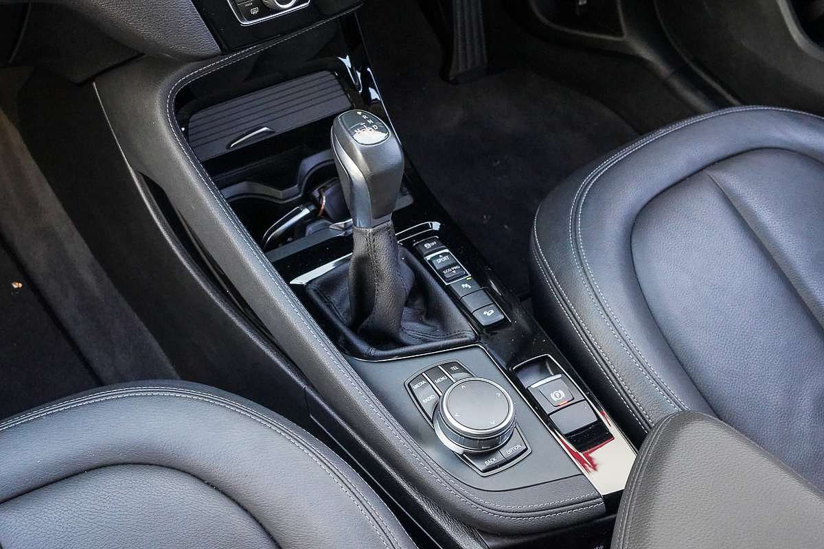 2017 BMW X1 xDrive25i F48