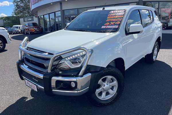 2020 Isuzu MU-X LS-M