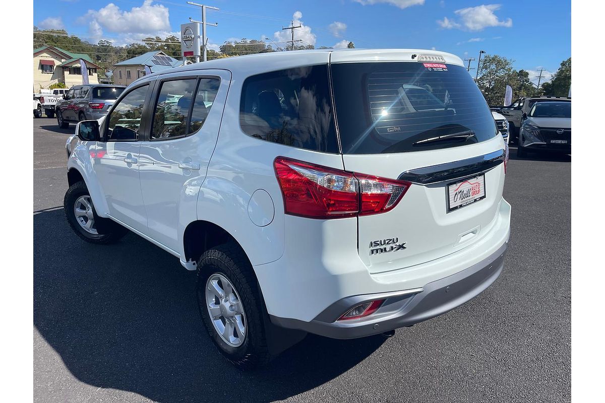2020 Isuzu MU-X LS-M