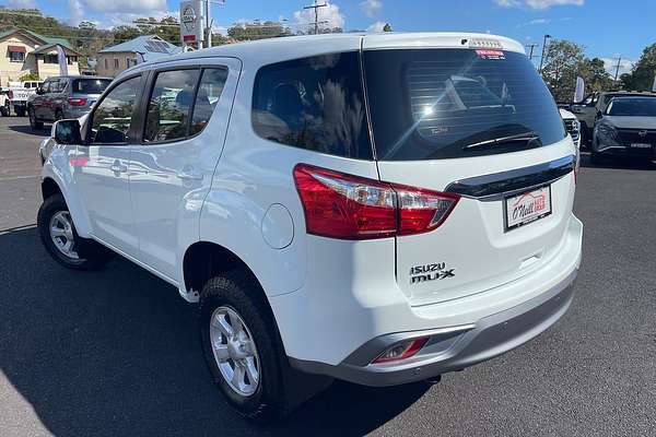 2020 Isuzu MU-X LS-M