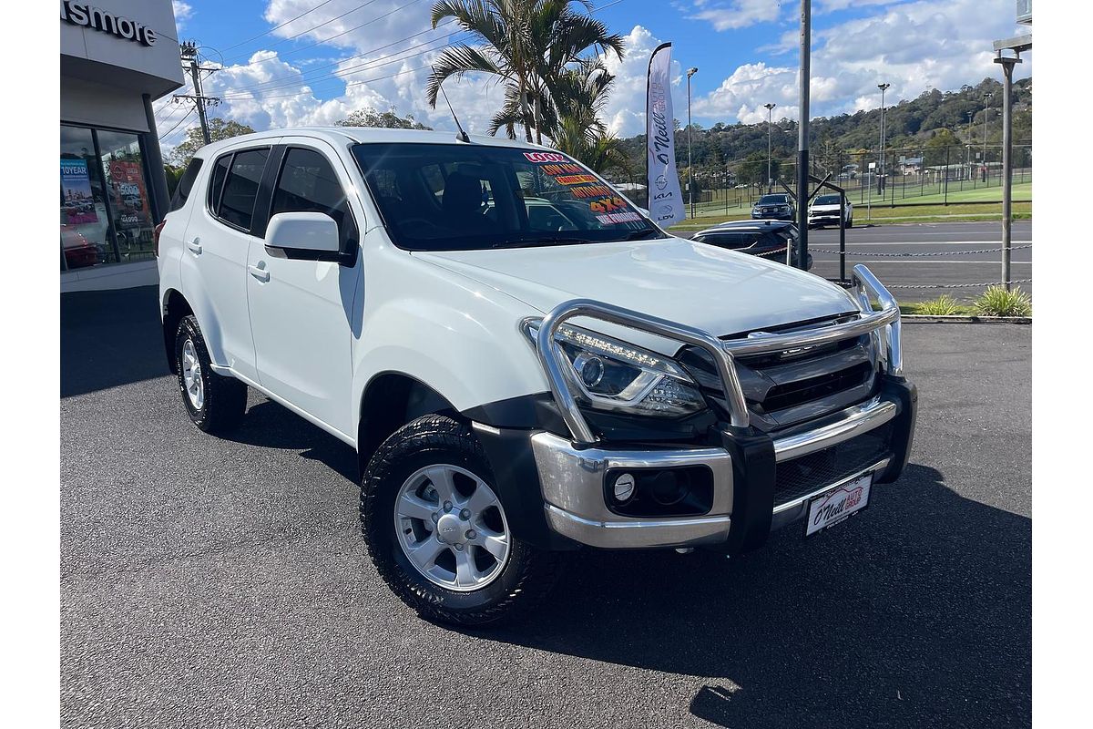 2020 Isuzu MU-X LS-M