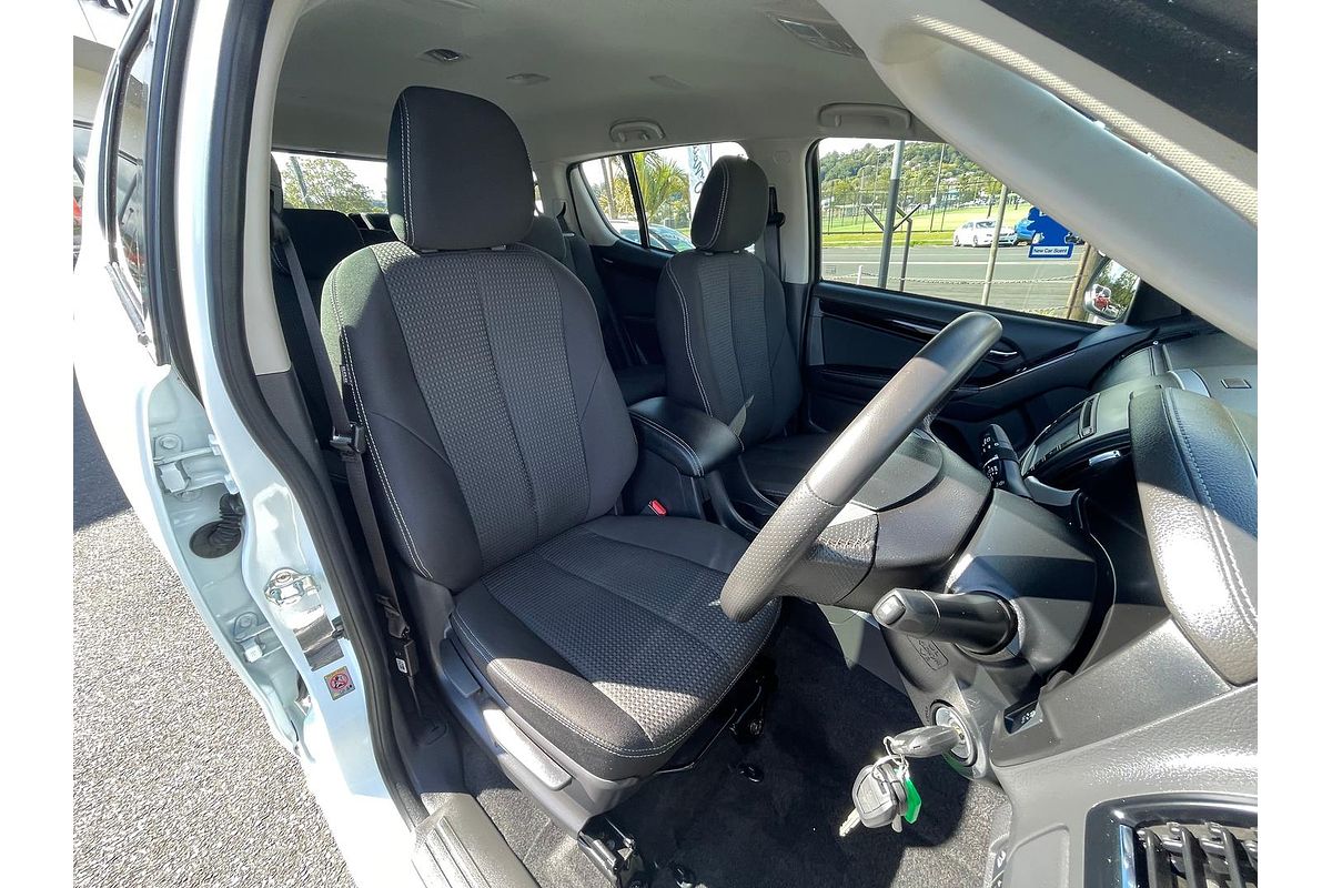 2020 Isuzu MU-X LS-M