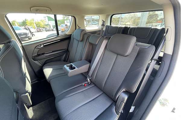 2020 Isuzu MU-X LS-M