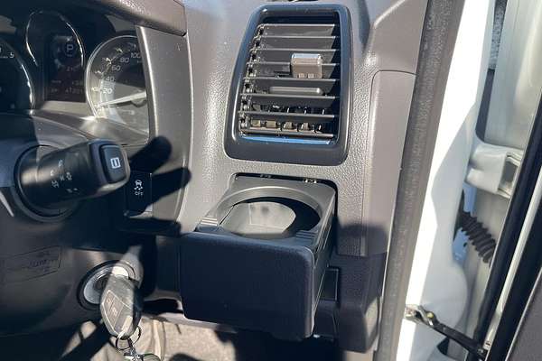 2020 Isuzu MU-X LS-M