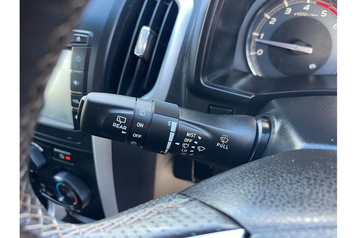 2020 Isuzu MU-X LS-M