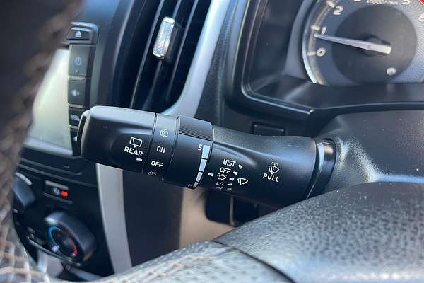 2020 Isuzu MU-X LS-M