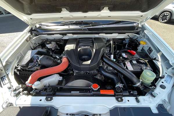 2020 Isuzu MU-X LS-M