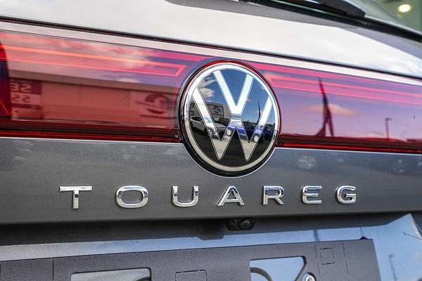 2025 Volkswagen Touareg 210TDI Elegance RC