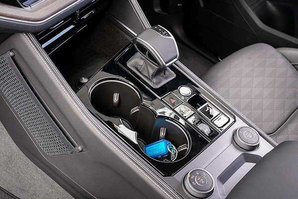 2025 Volkswagen Touareg 210TDI Elegance RC