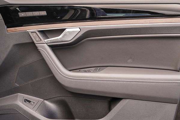 2025 Volkswagen Touareg 210TDI Elegance RC