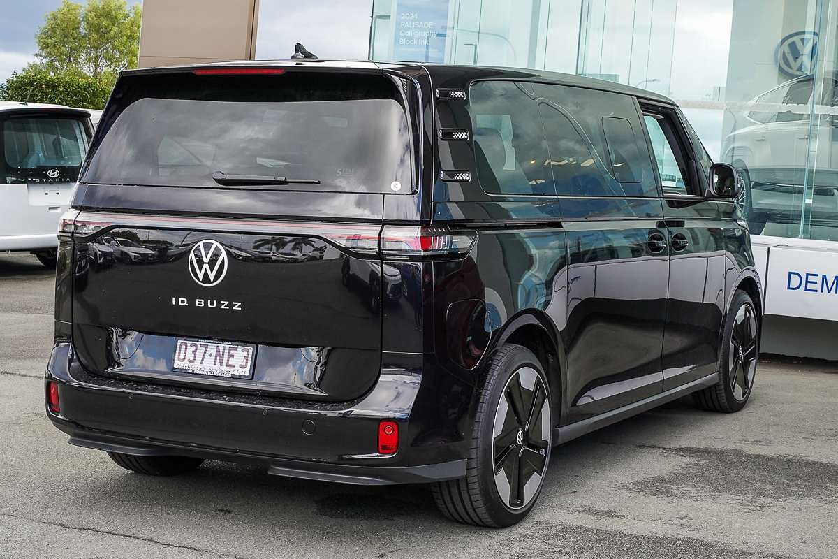 2024 Volkswagen ID. Buzz Pro BEV560 EB LWB