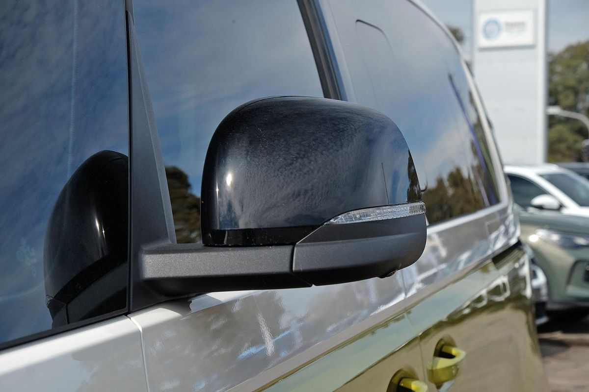 2024 Volkswagen ID. Buzz Pro BEV560 EB SWB