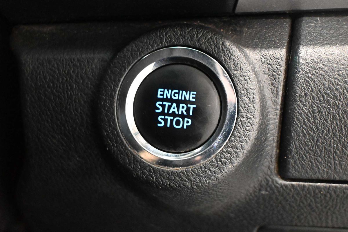 2021 Toyota Hilux SR5 GUN126R 4X4