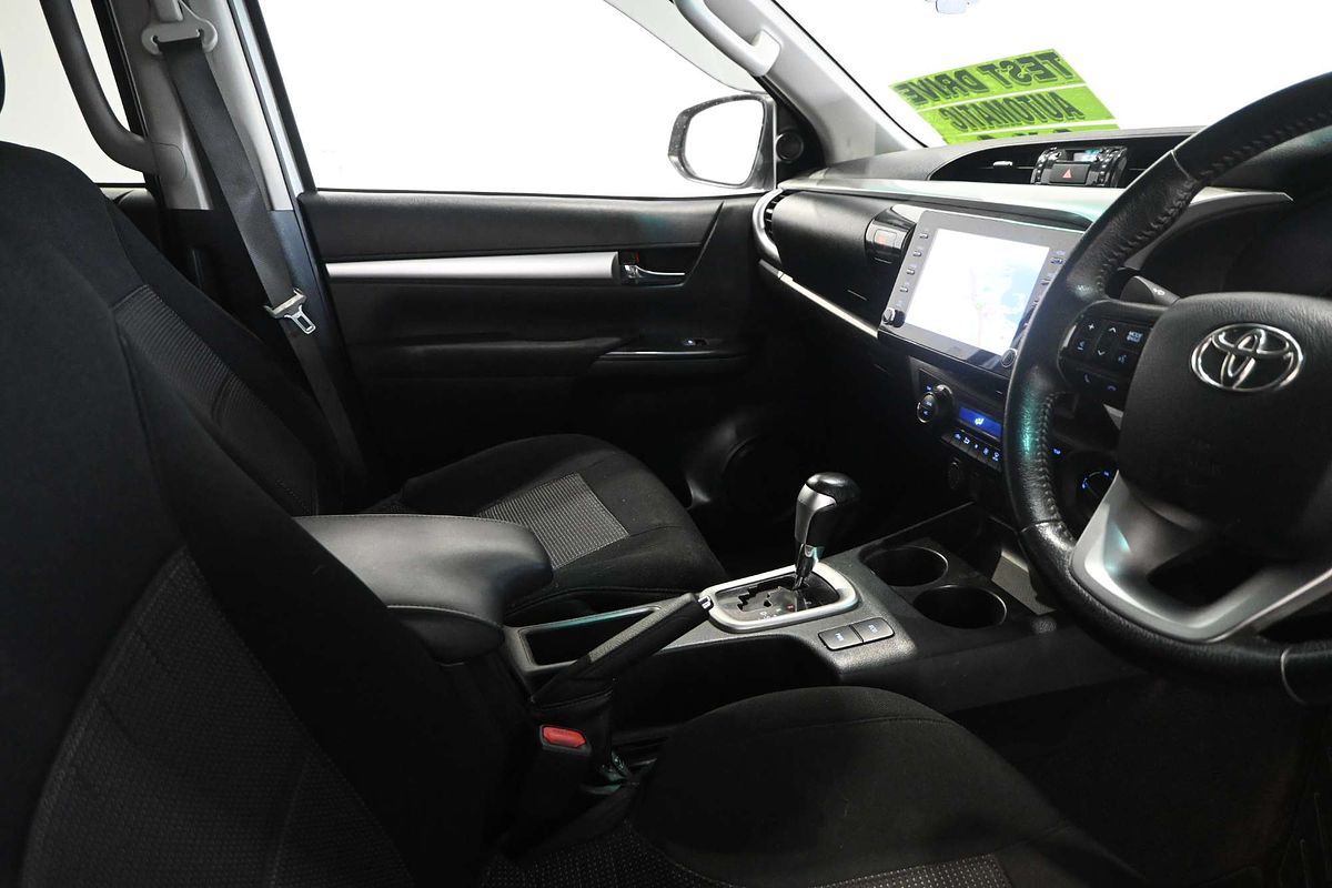 2021 Toyota Hilux SR5 GUN126R 4X4