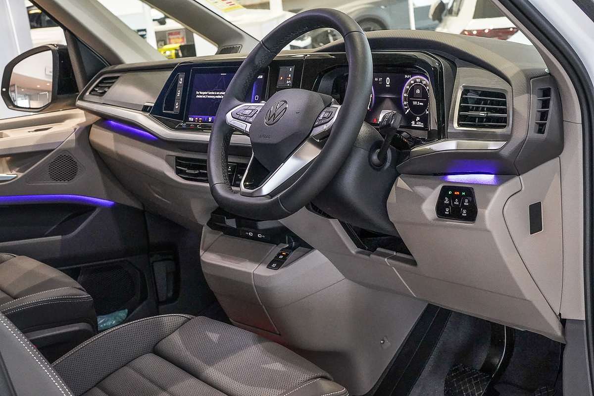 2025 Volkswagen Multivan TDI360 Life T7 SWB