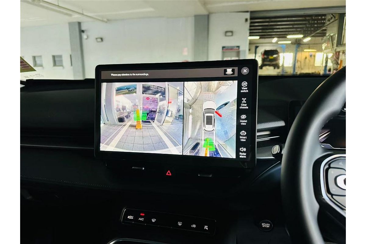 H6 Facelift Lux Auto 4X2