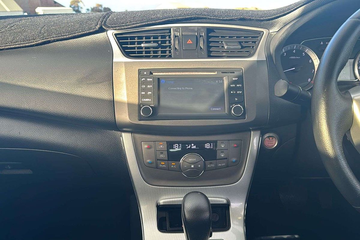 2014 Nissan Pulsar Ti B17