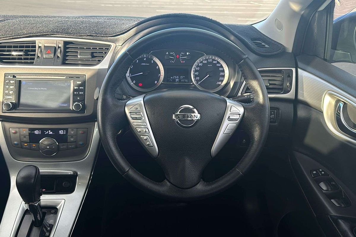 2014 Nissan Pulsar Ti B17