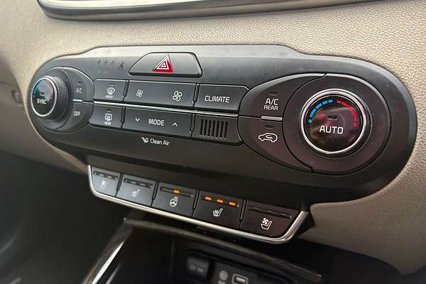 2017 Kia Sorento Platinum UM