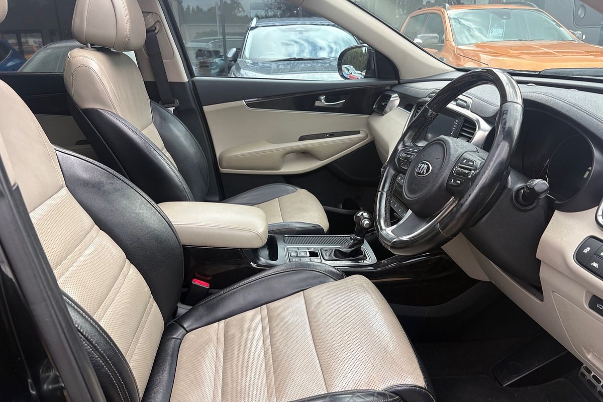 2017 Kia Sorento Platinum UM